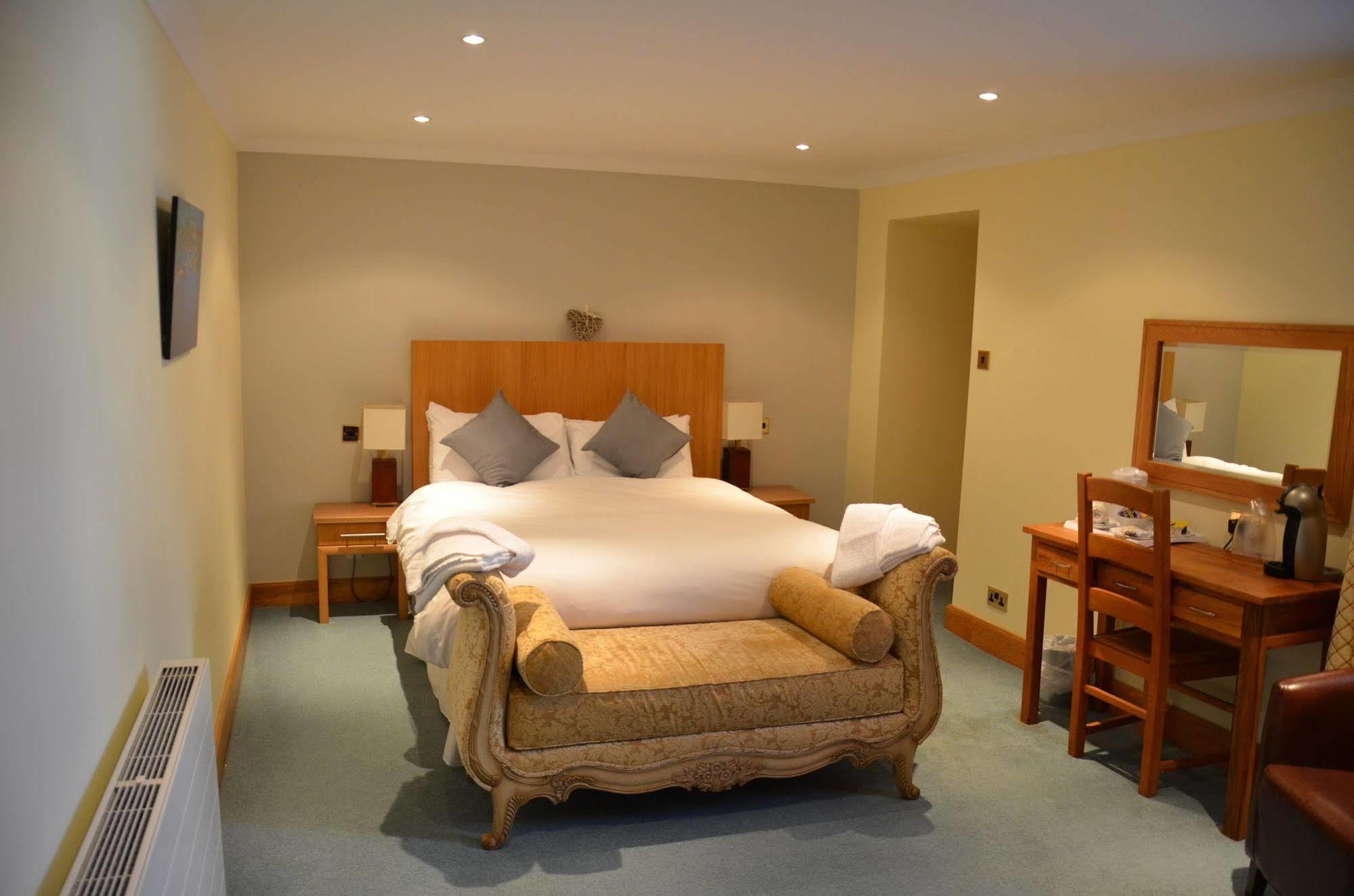 The Ship Inn - Winner Best Hotel Experience 2024 Visit Scotland Gatehouse of Fleet Buitenkant foto